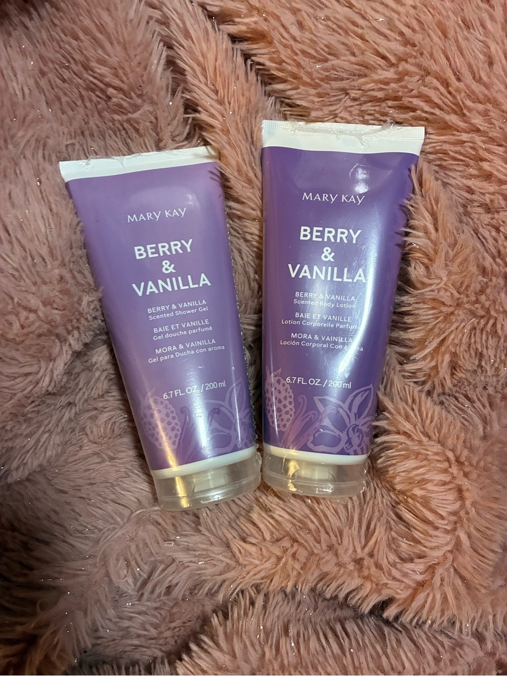 Mary Kay Berry & Vanilla Body Wash and Lotion Bundle